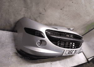 Zderzak przód przedni do peugeot 207 ezrc srebrny halogeny 2