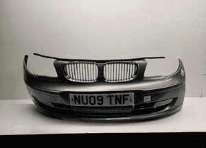 Zderzak przód przedni bmw E87 seria 1 lift fl spacegrau A52 szary halogeny 1