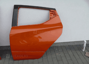 Nissan micra K14 drzwi tylne lewe 2