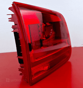 VW Volkswagen TIGUAN 5N LIFT LAMPA TYŁ LEWA W KLAPĘ 5N0945093G 2