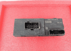 Audi Porsche Moduł Sterownik klapy bagażnika 8W8959107D 2