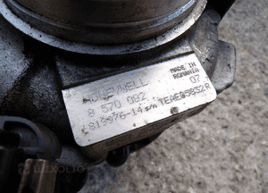 Turbosprężarka bmw F10 F30 F31 F11 2.0 d 8570082 4