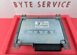 VW Volkswagen Skoda Seat WZMACNIACZ DYNAUDIO 5H0035456C 1