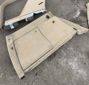 MERCEDES ml  164 boczki bagażnika  podłoga beżowe tył tylne 5