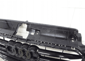 Grill atrapa audi A3 8V 12-16r s-line radar sedan 8V5853651C 2