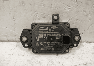 Radar distronic sensor toyota yaris iv 20- 2