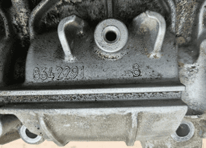 Volvo V50 S40 2.4 20V głowica silnika wałki rozrządu 8642289 8642291 10