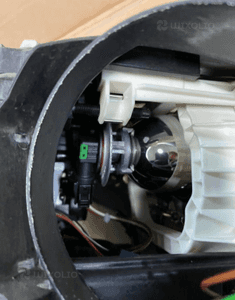 MERCEDES CL 216  lampa  bixenon  a2168202959 LEWA 8