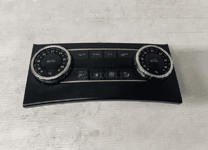 Mercedes W204 lift A2049001007 panel klimatyzacji klimy 1