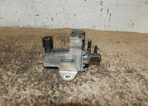 Zawór Podciśnienia Mazda V 5 I CR 6 GG GY 2.0 CITD 139700-0700 Denso 2