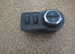 PRZEŁĄCZNIK ŚWIATEŁ OPEL ASTRA J ANGLIK 13268695 1