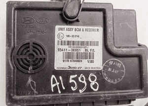 MODUŁ CENTRALNEGO KIA SORENTO 1 95411-3E851 2