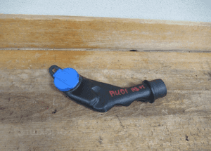 WLEW PŁYNU SPRYSKIWACZY AUDI A8 D5 2017- 1