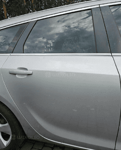 Opel Astra J IV drzwi tył tylne  lewe   Z176 2