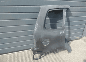 Błotnik tylny tył prawy vw touran i lift 1T0809606H 2010-2015 2