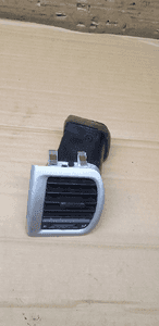 Kratka nawiewu lewa Skoda Roomster 5J0819701 3