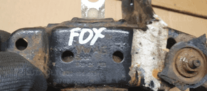 Łapa mocowanie skrzyni biegów VW Fox 6Q0199555AC 9
