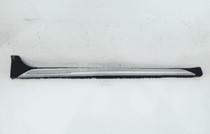 Listwa progowa prawa audi A4 B9 lift allroad 2019- 1