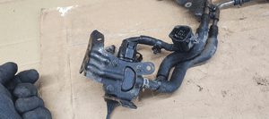 Czujnik ciśnienia spalin DPF instalacja rurki Mazda 6 II 2.2 D RF8G182B5 3