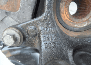Mcperson zwrotnica lewy przód bmw X3 E83 2005 2.0D 3