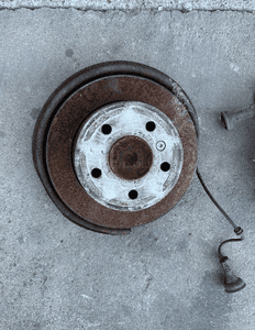 Mercedes B245 169  belka zawieszenia tył wachacz Piasta zacisk amortyzator 9