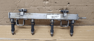 Listwa wtryskowa wtryski Mazda 6 1.8 2.0 16V 6M8G-9D280-AA 4