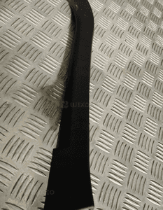 Bmw F40 ramka drzwi prawa przednia 7464802 7464804 7