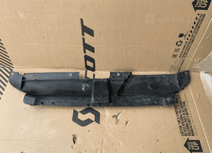 Osłona pasa przedniego górna Audi A4 B8 8K0807081D 4