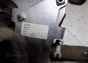 Volvo XC40 1.5 plug-in hybrid dodatkowa pompa wody mocowanie 6