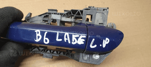 Klamka zewnętrzna lewy przód VW Passat B6 3C0837885F 9