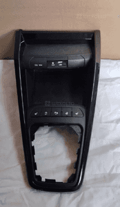 Ramka tunelu środkowego usb aux kia rio iv 93300-H8800 uk 2