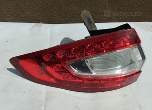 Lampa prawa lewa tył tylna mondeo MK5 kombi DS73-13404-CH DS73-13405-CH 8