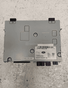 JAGUAR XE X760 WZMACNIACZ RADIA PANEL MULTIMEDIALNY 2
