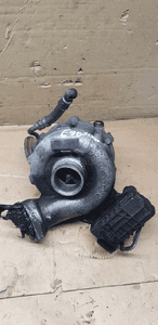 Turbina turbosprężarka turbo nastawnik BMW 3 E90 3.0D 7736311 758352 1