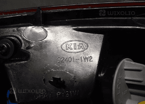 LAMPA TYŁ LEWA KIA RIO 11- 92401-1W2 2