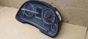 Licznik zegary Audi A4 B6 1.8T 8E0920900L 2