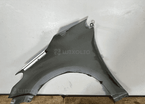 Blotnik przod przedni prawy toyota yaris iv 4 2020- bardzo ladny 6