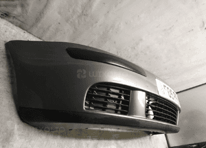 Zderzak przód przedni do volkswagen vw golf v 5 hb LA7T 2