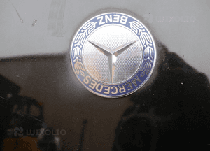 Maska pokrywa silnika mercedes W220 s-klasa 3