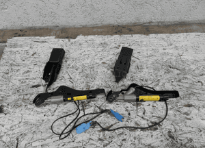 Komplet Napinacz Napinacze Pasa Pasów Lewy Prawy Citroen C3 I Lift 9640676877 9639873877 1