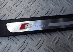 Listwa progowa audi s-line 2