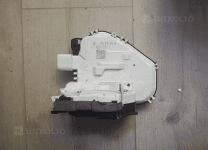Zamek drzwi przód lewy audi A8 4G0839015N 1