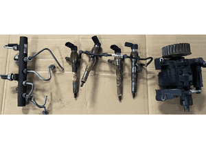 Pompa wtryskowa Continental A2C20000754 listwa A2C20001221 wtryskiwacze 166009445R kplt zestaw Nissan Qashqai 1.5 DCI 1