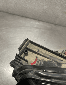 Lampa prawy przod peugeot 308 ii 2 T9 9677522980 9