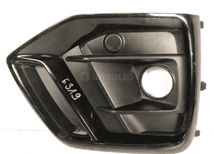 Kratka atrapa prawa zderzak przód audi Q5 80A 80F sportback lift 80F807680 1