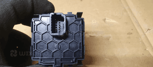 Przełącznik regulacji świateł oświetlenia Opel Vivaro B Trafic III 251900567R 3