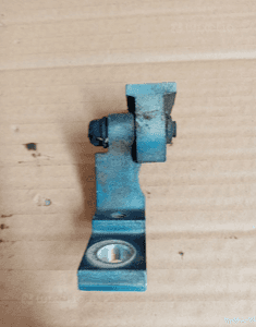 Zawias prawy przod Vw passat b5 gorny dolny komplet 3