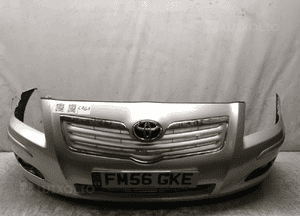 Zderzak przód przedni | toyota avensis T25 lift fl halogeny 1C0 1