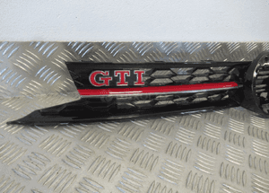 Grill grill atrapa vw polo vi 6 gti 2G0853651J 2G0853653M 4