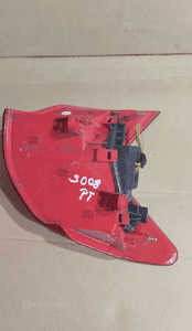 Lampa prawa lewa tył tylna peugeot 3008 i 1 5